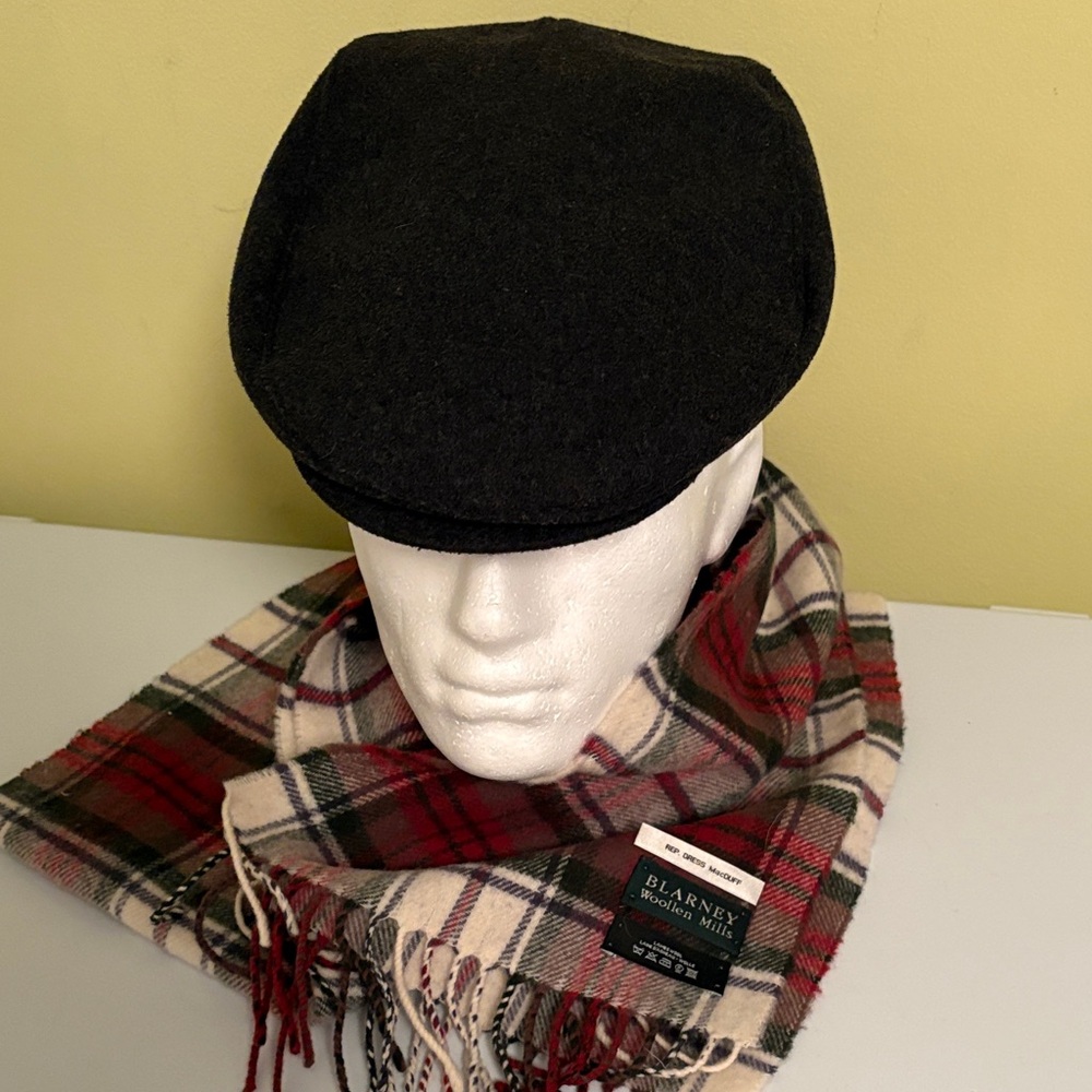 Blarney Woolen Mills Lambswool Macduff Dress Plaid Scarf & Black Cotton Flat Cap